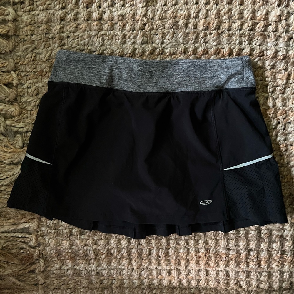 Active Skort